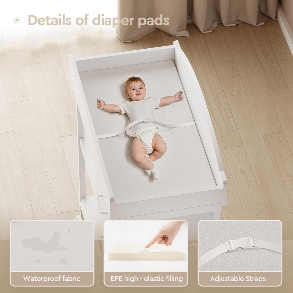 White 3 Drawer 2 Shelf Changing Table P838