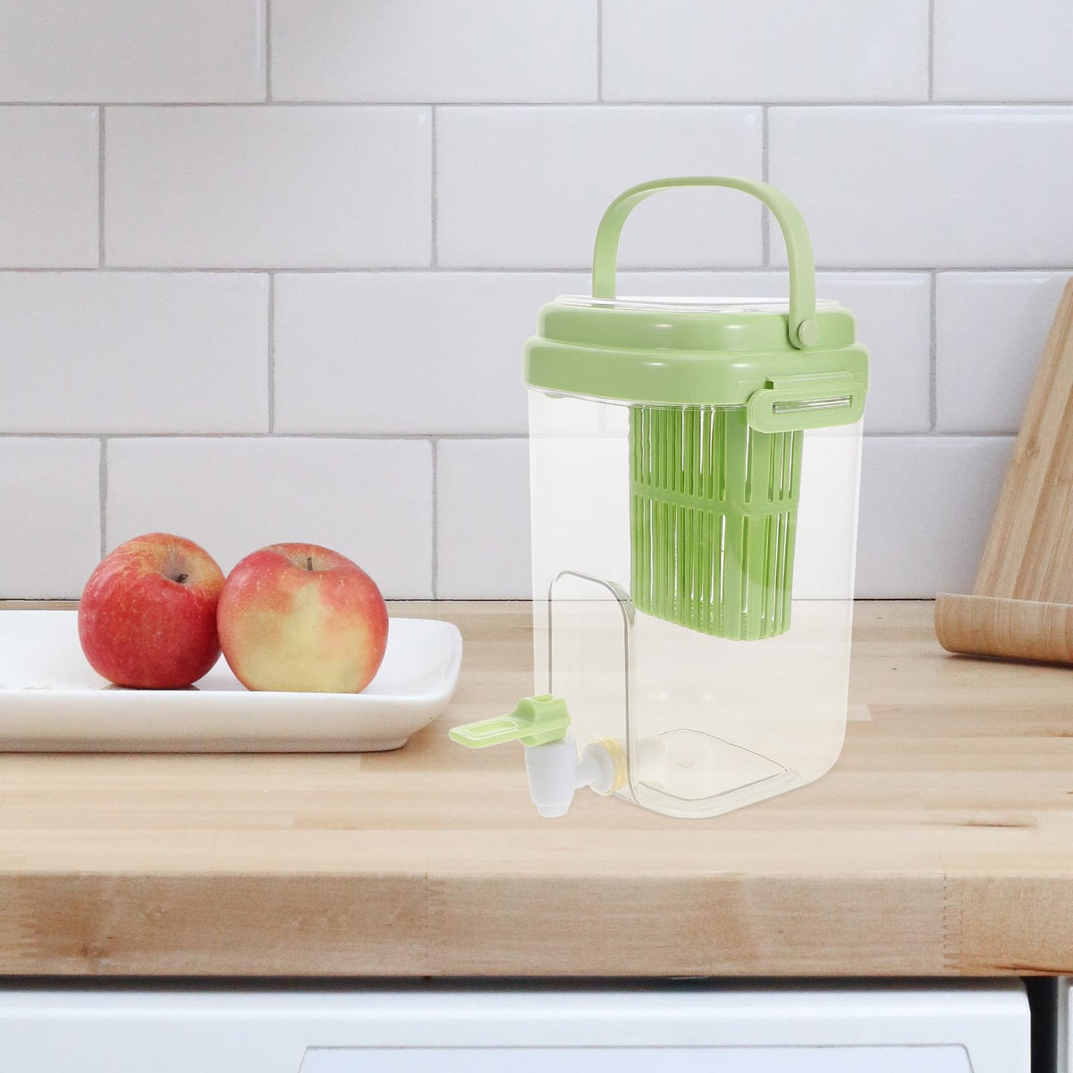 2l Fridge Water Jug with Faucet B604